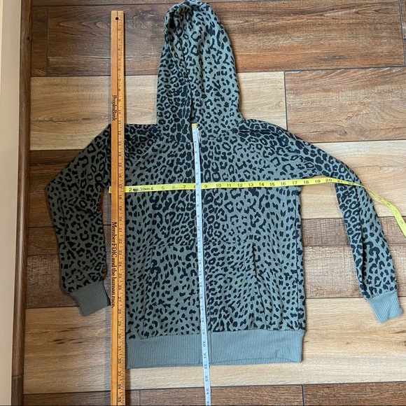 Chaser Olive Animal Print Full Zip Hooded Sweatshirt Size XS - Picture 6 of 6